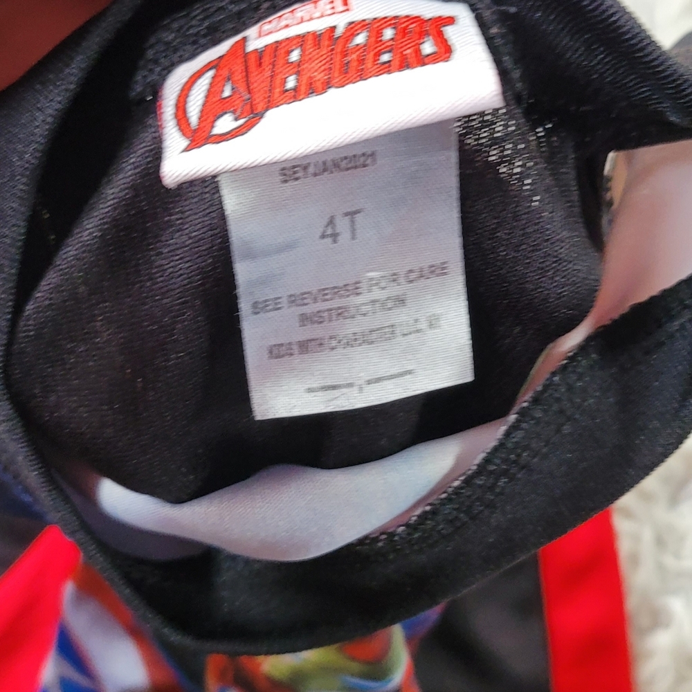 Avenger Kids Superhero Set - Red, Blue, Black - Picture 3 of 6